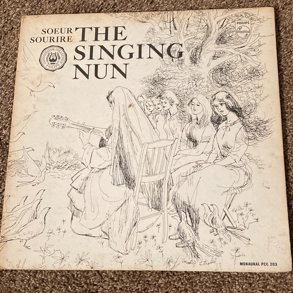 Vintagee Vinyl The Singing Nun, used, but in excellent condition.